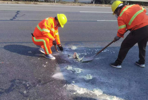 平顶山公路下沉注浆加固